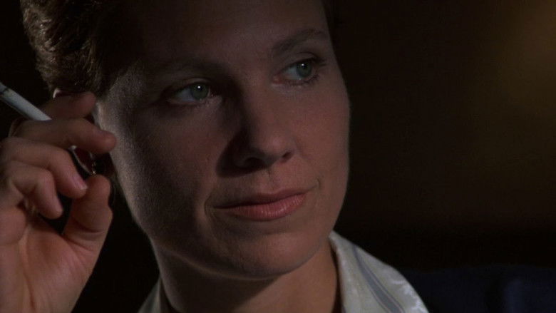 кадр из фильма Игорный дом