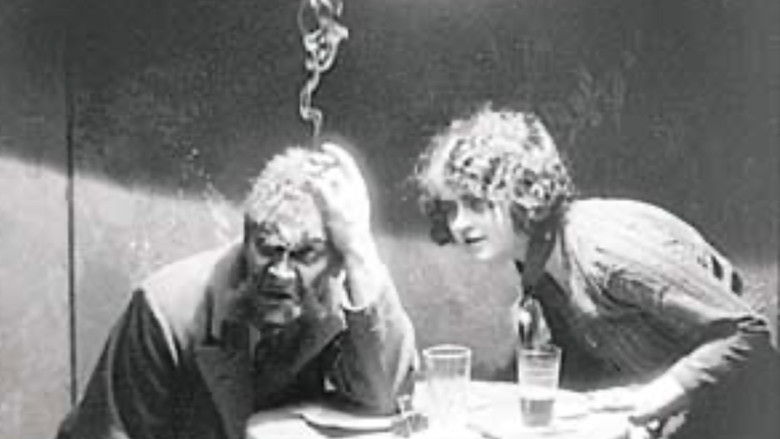 кадр из фильма Ein seltsamer Fall