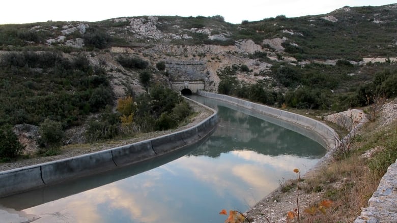 кадр из фильма Canal de Marseille : un chantier hors normes