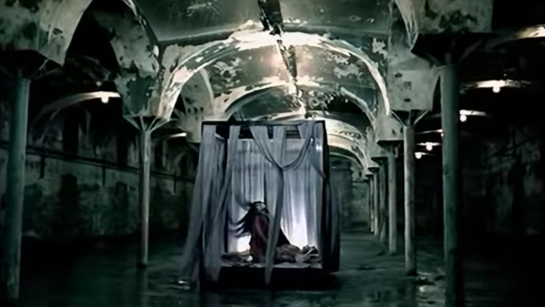 кадр из фильма Снег тает не навсегда…