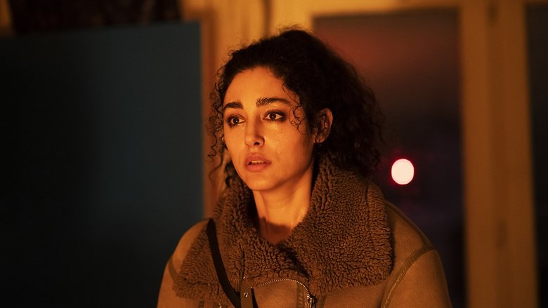 кадр из фильма Ведьма в капюшоне