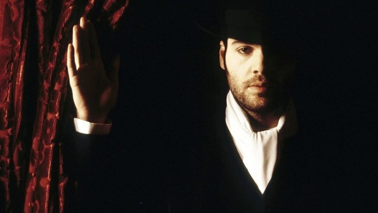 кадр из фильма Обнаженное танго