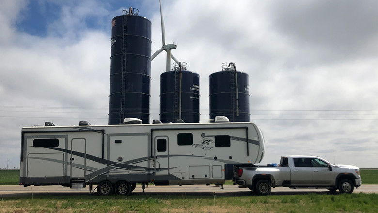 кадр из фильма Looking for Home