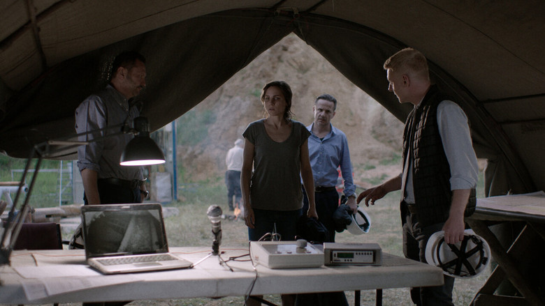 кадр из фильма Железный мост