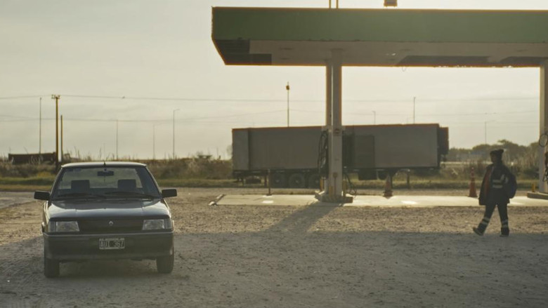 кадр из фильма Una chica en la estación
