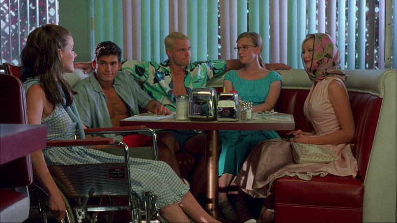 кадр из фильма Psycho Beach Party