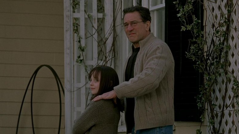 кадр из фильма Игра в прятки