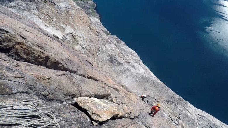 кадр из фильма Big Walls Big Seas