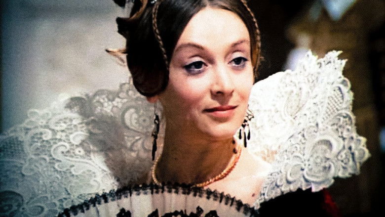 кадр из фильма Собака на сене