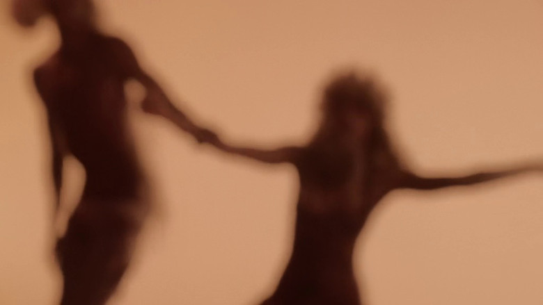 кадр из фильма A Plot, A Scandal