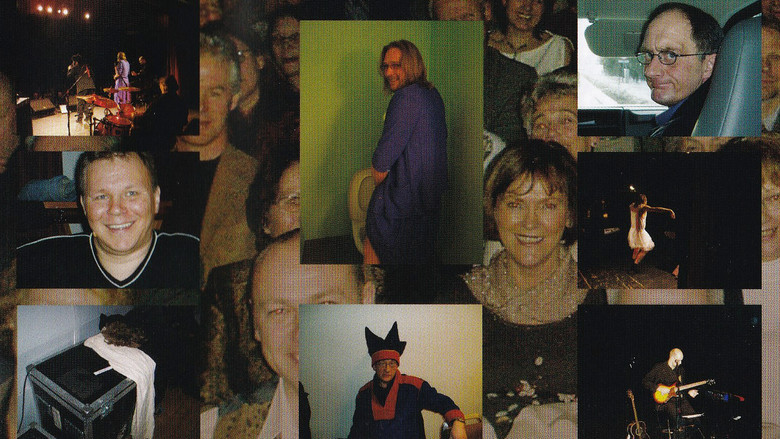 кадр из фильма Honningsvågrevyen: Født Bak Lyset Live