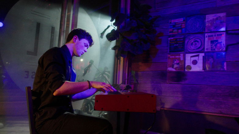 кадр из фильма The Assassination of Tony Calzone