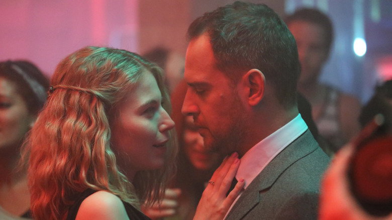 кадр из фильма Тёмная сторона Луны