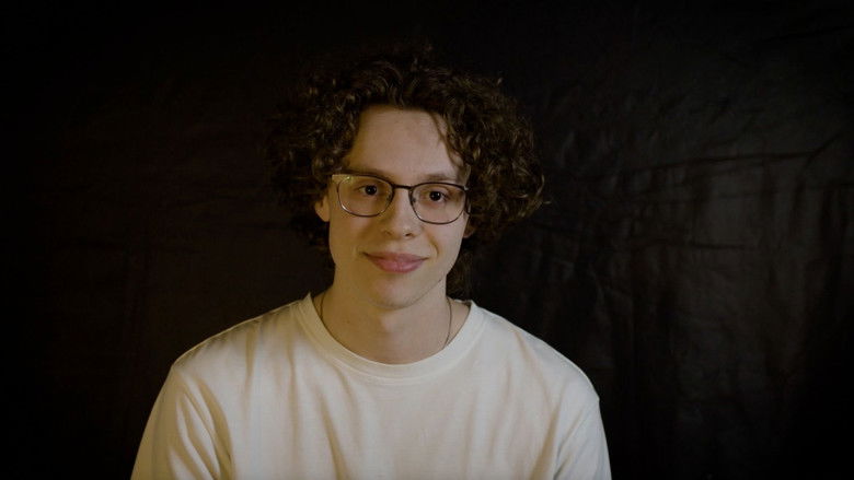 кадр из фильма Preciso Urgentemente Encontrar Um Amigo