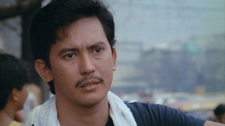 кадр из фильма Bayan Ko: Kapit sa Patalim