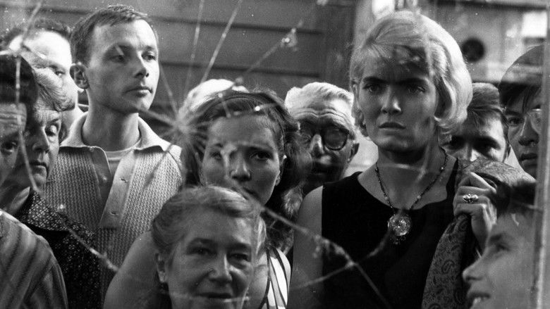 кадр из фильма Клео от 5 до 7