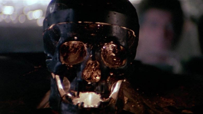 кадр из фильма Новые варвары