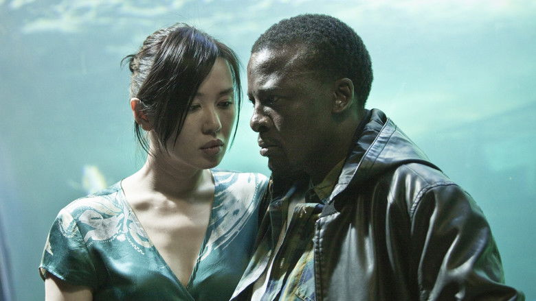 кадр из фильма Чёрный юго-восточный ветер