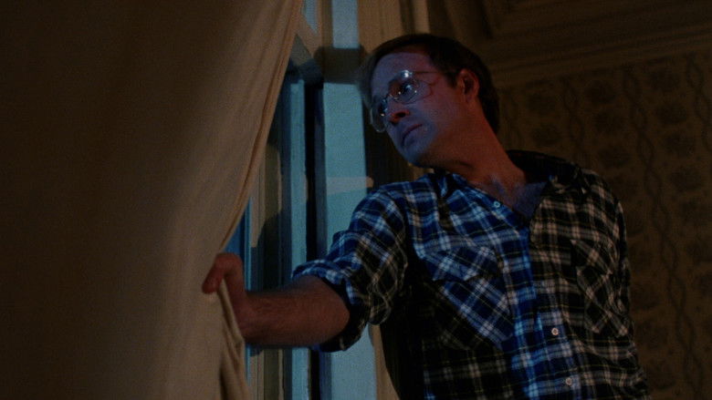 кадр из фильма Одни во тьме