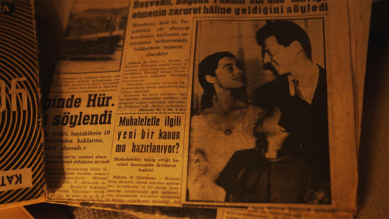 кадр из фильма Kırağı Tutmuş Yaprak