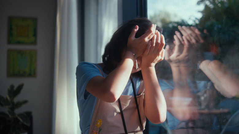 кадр из фильма Would You Rather