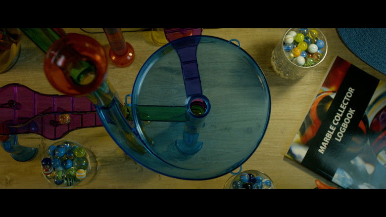 кадр из фильма Lost Marbles