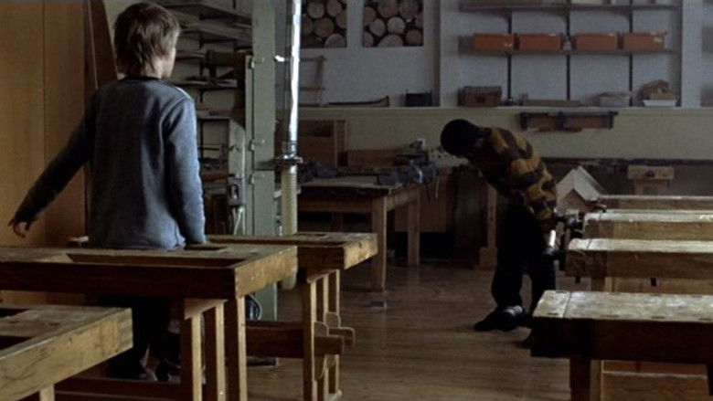 кадр из фильма Der nede sørger de ikke