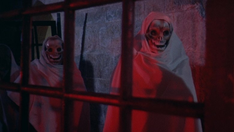 кадр из фильма Проклятие Франкенштейна