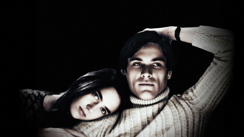 кадр из фильма Пробуждая мертвецов