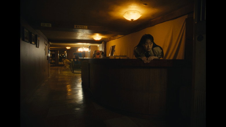 кадр из фильма 특근