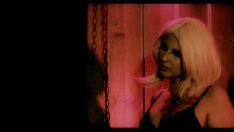 кадр из фильма Homens mortos não conta história