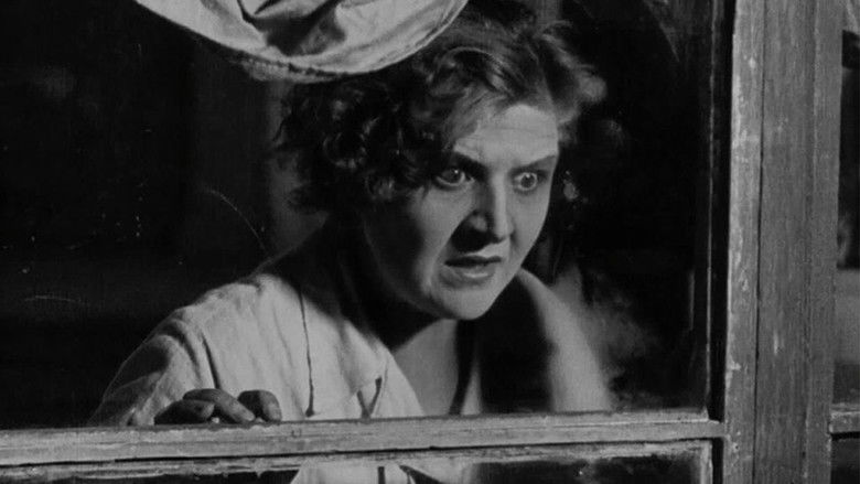 кадр из фильма Ордер на арест