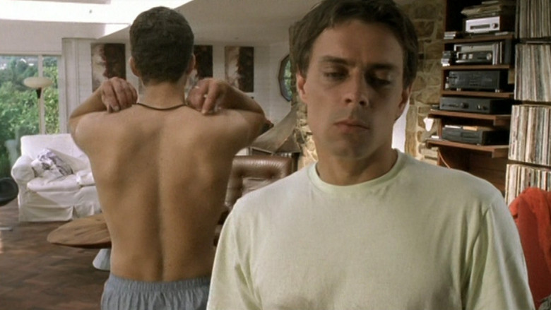 кадр из фильма Sunday Morning