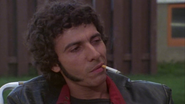 кадр из фильма Une amie d'enfance