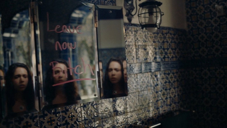 кадр из фильма Fatal Exposure