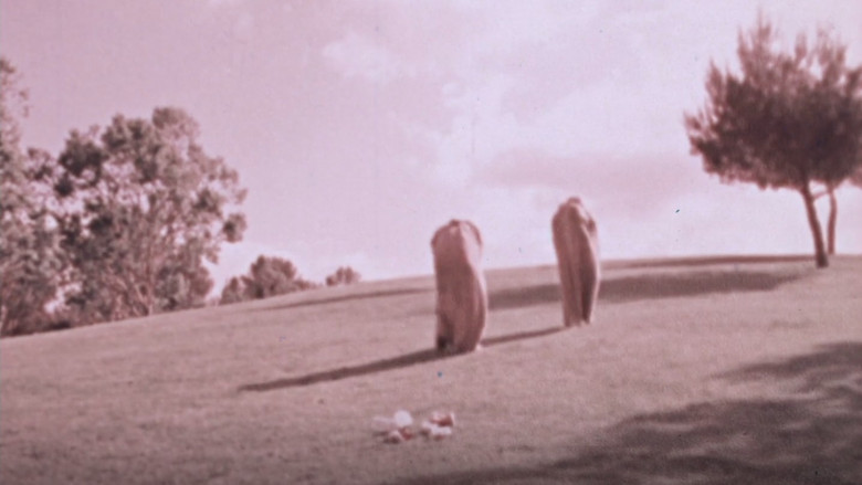 кадр из фильма The Baggs