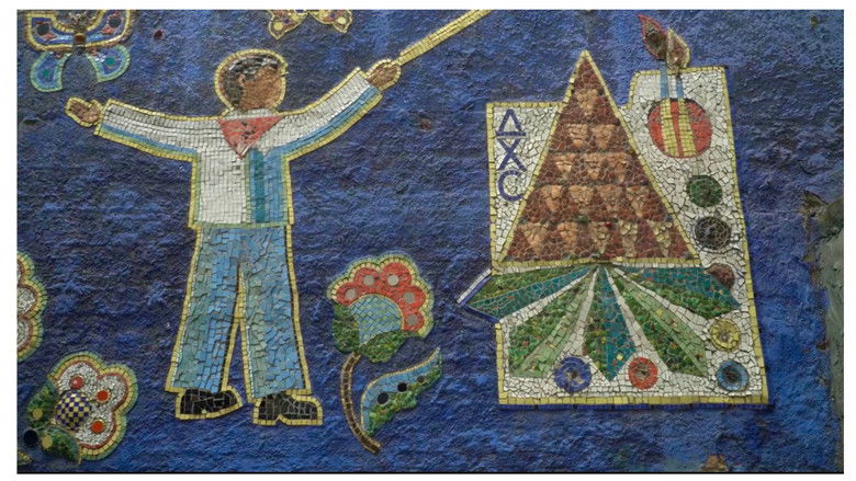 кадр из фильма Польові монументалісти