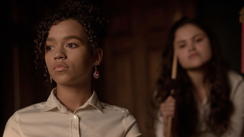 кадр из фильма Дальше по коридору