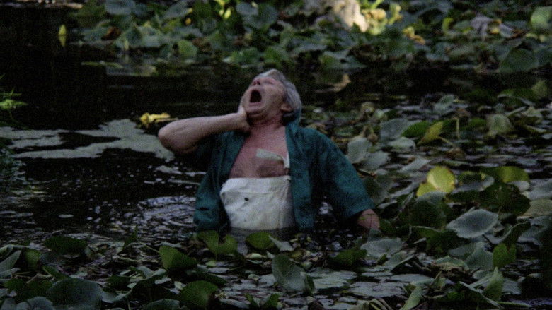 кадр из фильма Белая богиня каннибалов