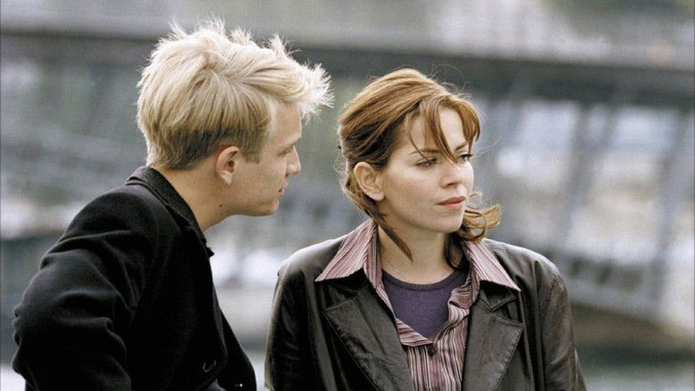 кадр из фильма Violence des échanges en milieu tempéré