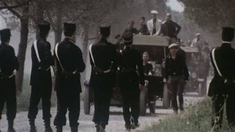 кадр из фильма Nella città perduta di Sarzana