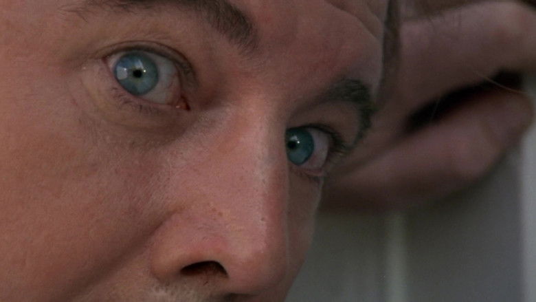 кадр из фильма Уж лучше умереть