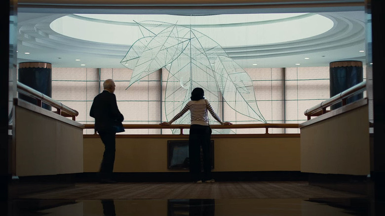 кадр из фильма Отель разбитых сердце