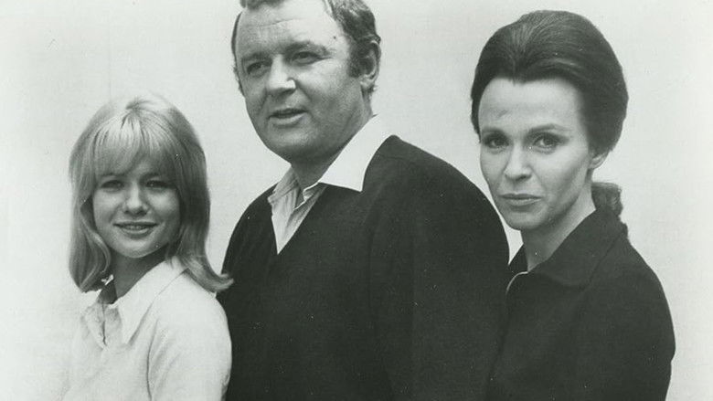 кадр из фильма 3 Into 2 Won't Go