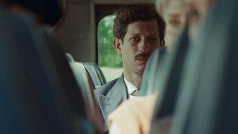 кадр из фильма Июнь, нулевое число