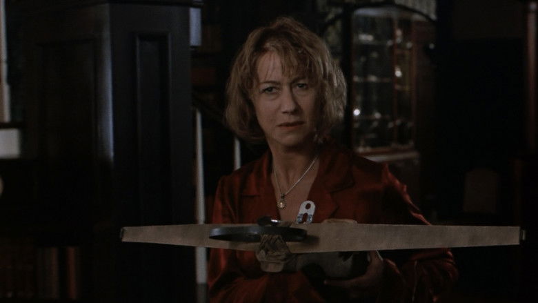 кадр из фильма Убить Миссис Тингл