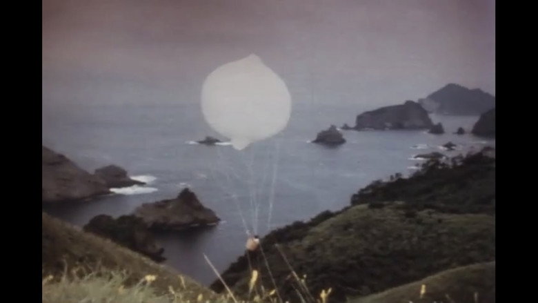 кадр из фильма 午前中の時間割り