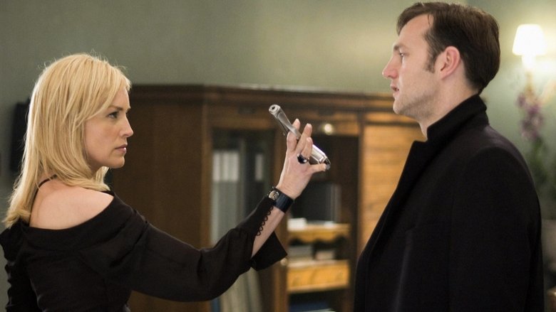 кадр из фильма Основной инстинкт 2