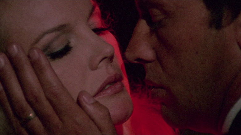 кадр из фильма Такая нежная... такая развратная