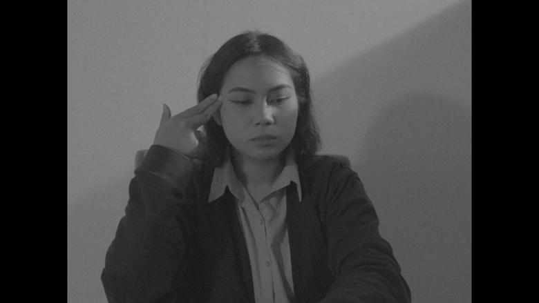 кадр из фильма Jenuh Eksistensialisme